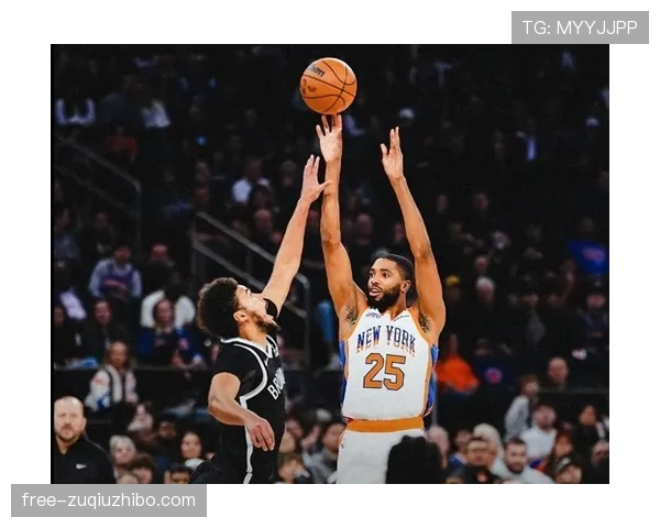 关键节点挡拆配合成效显著 尼克斯利用唐斯布伦森组合攻坚